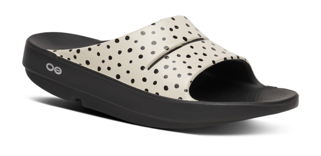 Women's OOahh Limited Slide Sandal - Pebble