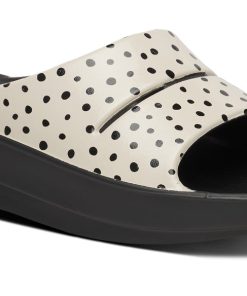 Women's OOahh Limited Slide Sandal - Pebble