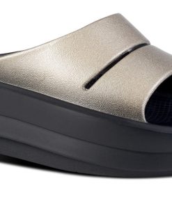 Women's OOmega OOahh Luxe Sandal - Latte (SALE)